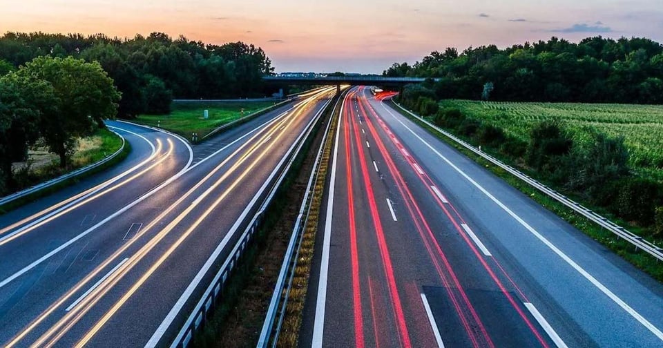 How Highway Closure Impacts Hot Shot Trucking California